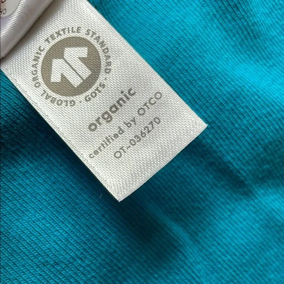 Hanna Andersson - Women’s Peanuts/Snoopy Holiday Long John Pajama Set - Picture 4 of 16